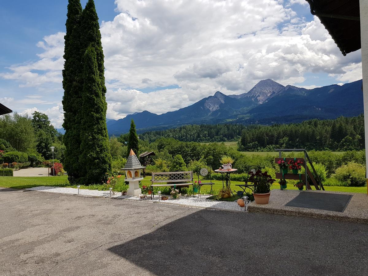 Ferienwohnungen Pirker Drobollach am Faakersee Dış mekan fotoğraf